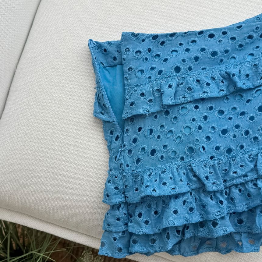 Sleeveless Square Neck Plain Ruffle Trim Crop Top / Mid Rise Ruffle Trim Mini A-Line Skirt
