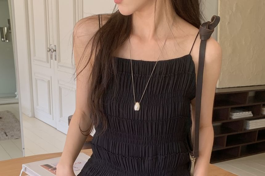 Textured Ruffled Hem Camisole Top
