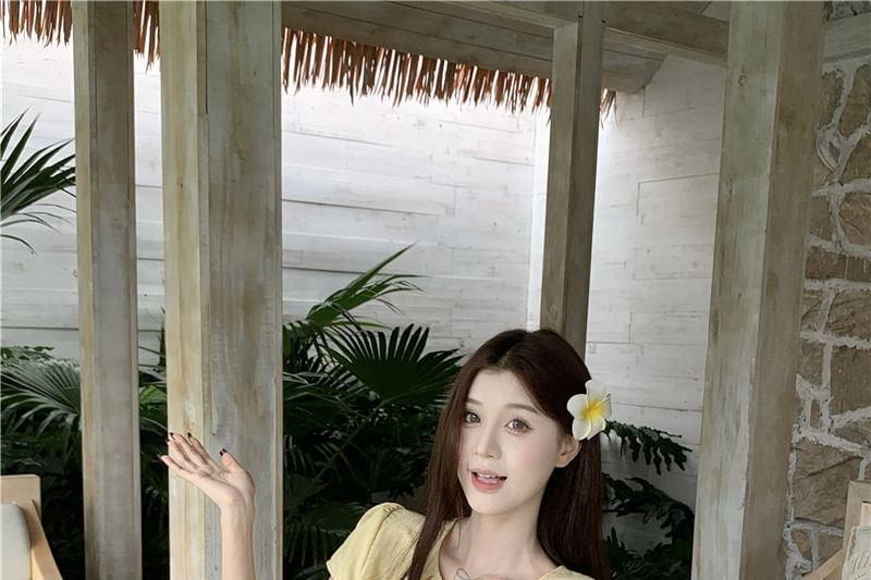 Short-Sleeve Round Neck Plain Lace Trim Blouse / Mid Rise Maxi A-Line Skirt