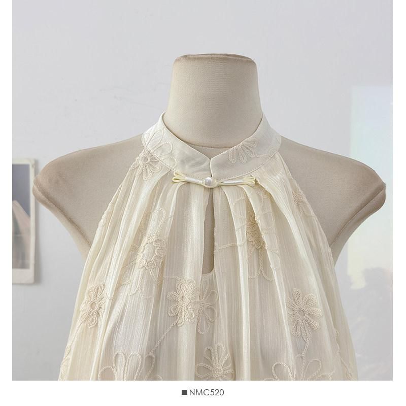 Sleeveless Floral Jacquard Ruffled Top