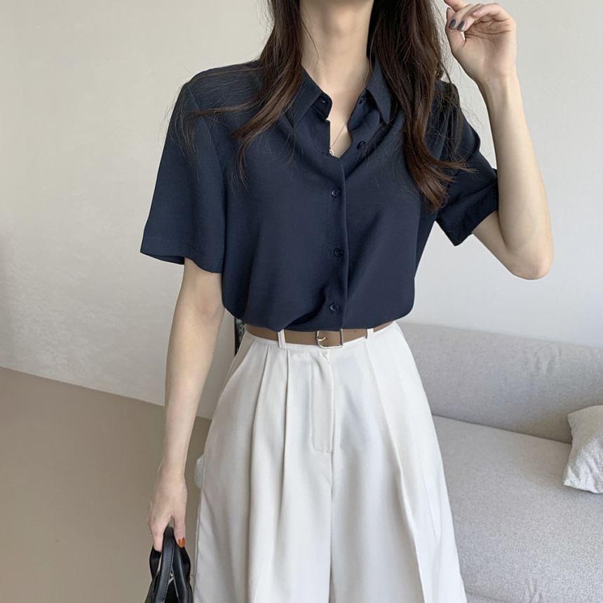 Loose-Fit Plain Short Sleeve Blouse