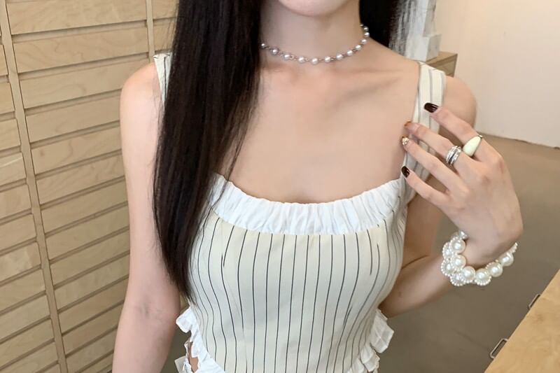 Set: Square Neck Patterned Ruffle Panel Crop Camisole Top + Mid Rise Pleated Mini A-Line Skirt