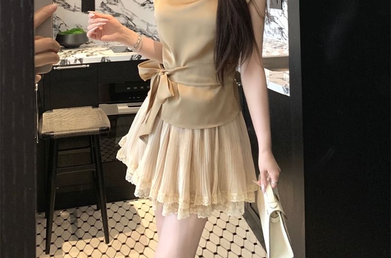 Sleeveless Asymmetrical Neck Plain Tie-Waist Satin Top / High Waist Plain Lace Trim Mini A-Line Skirt