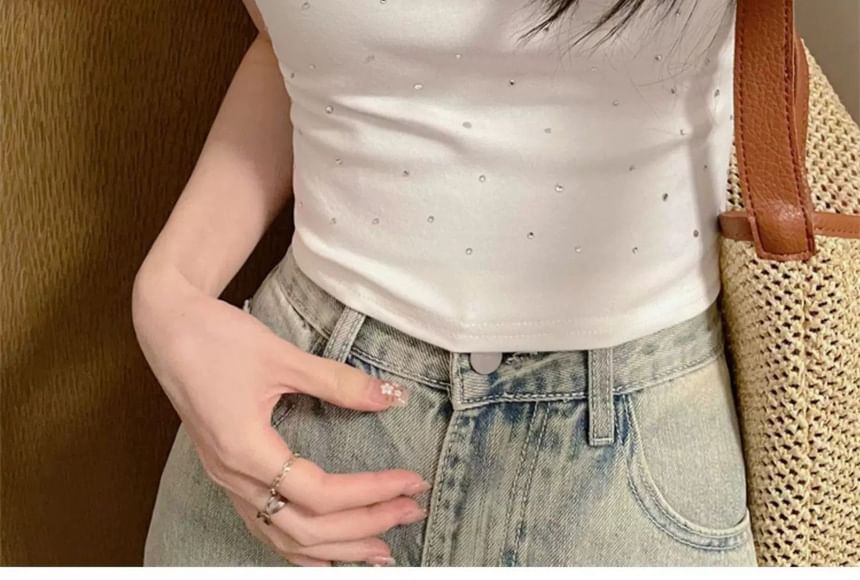 Short Sleeve Scoop Neck Plain Rhinestone T-Shirt