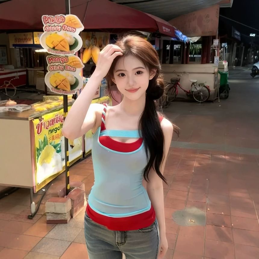 Scoop Neck Mock Two Piece Panel Lace Tank Top
