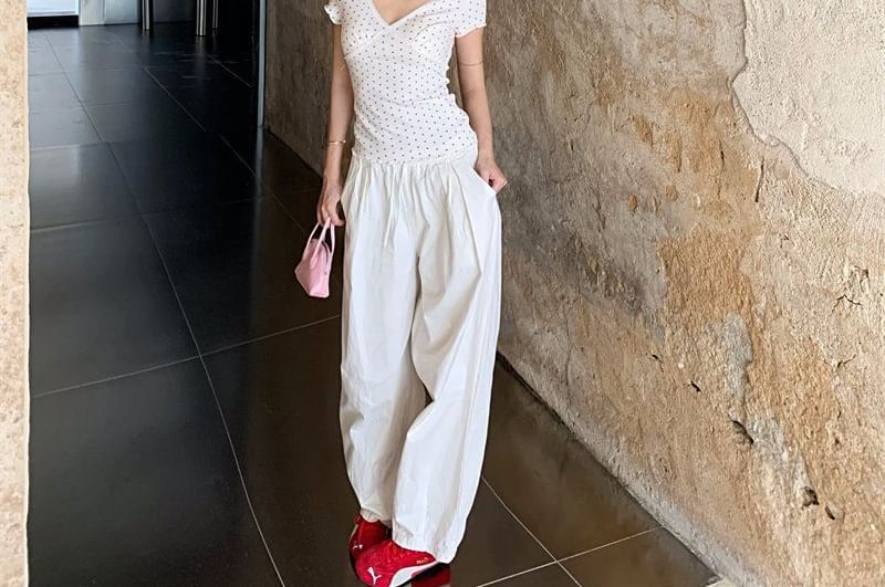 Short Sleeve V-Neck Panel Lace T-Shirt