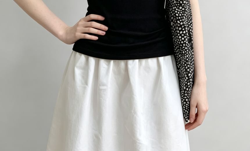 Mock Two Piece Collared Color-Block Short Sleeve Top