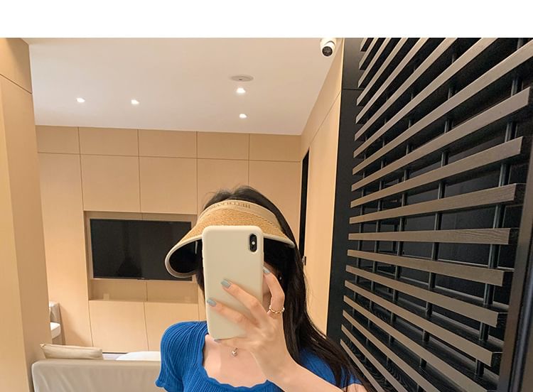 Ribbed Knit Scoop Neck Tee with Short Sleeves