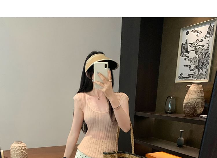 Lace Trim Knit Scoop Neck Sleeveless Top