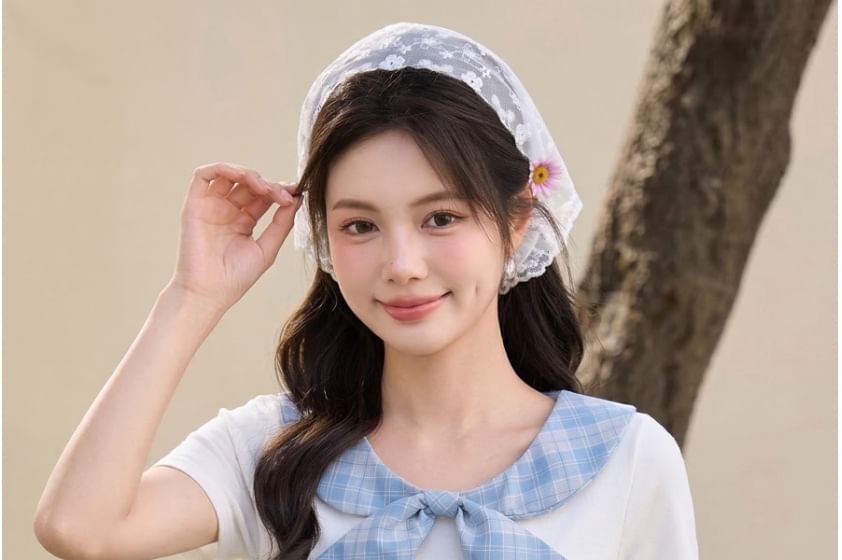 Plaid Tie Neck Short Sleeve Tee