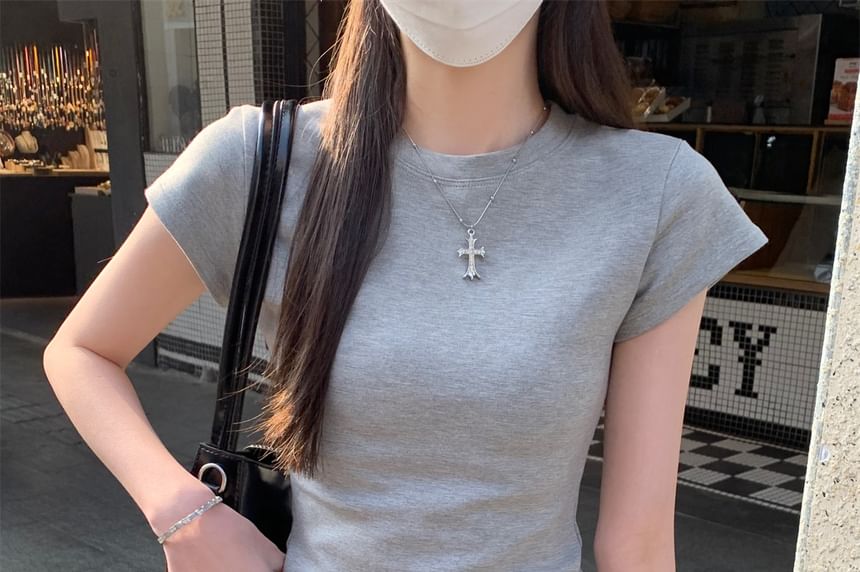 Short Sleeve Crew Neck T Shirt
