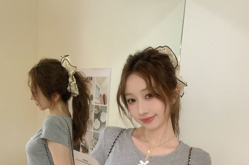 Short Sleeve Crew Neck Bow Ruffle Trim Tee