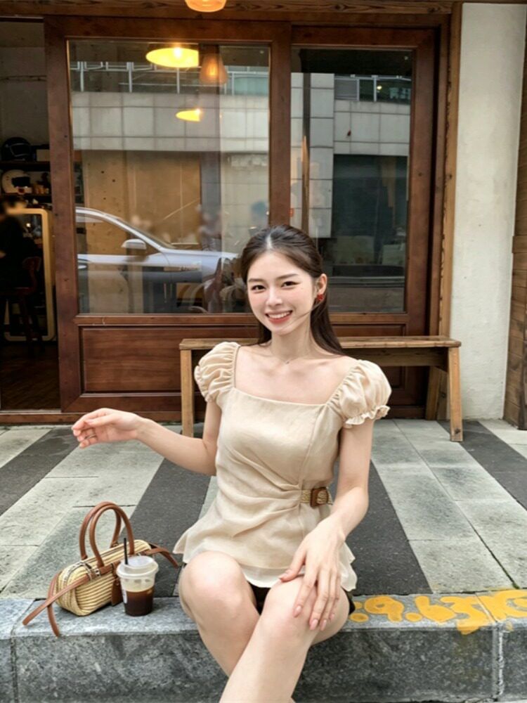 Sheer Square Neck Short Sleeve Top