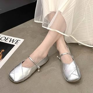 Flats Jane Mary