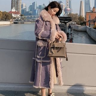 Fluffy Collar Buckled Button-Up Jacket