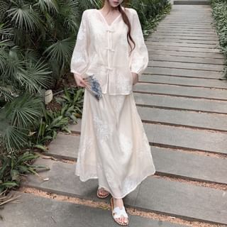 Maxi Top Blouse Set Plain Puff-Sleeve Embroidered Flower Rise Shorts / V-Neck A-Line Skirt Camisole High