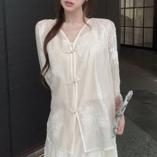 Maxi Top Blouse Set Plain Puff-Sleeve Embroidered Flower Rise Shorts / V-Neck A-Line Skirt Camisole High