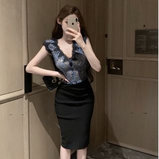 Sleeveless Lace V-Neck Top with Slim Pencil Skirt