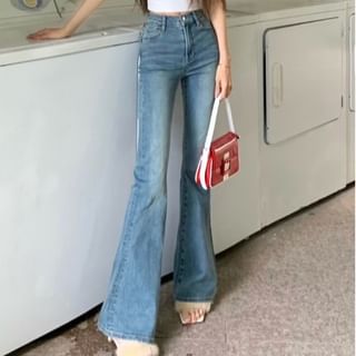 Washed Jeans High Flared Waist