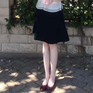 Sleeveless V-Neck Blouse with A-Line Skirt