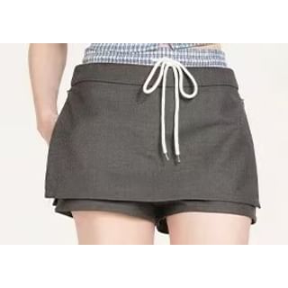 Short-Sleeve Collared Plaid Zip Shirt / High Waist Mock Two Piece Skorts / Set