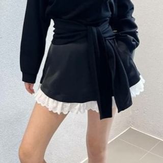 Boat Neck Knot Pullover & High Waist Lace Trim Mini Skirt