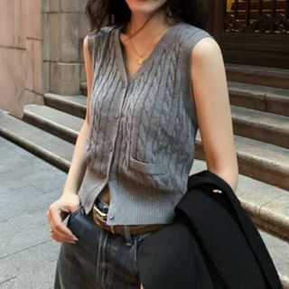 Classic V-Neck Cable Knit Sweater Vest