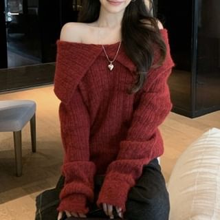 Ribbed Knit Off-Shoulder Pullover