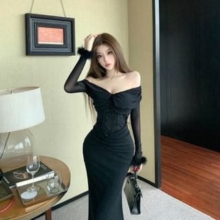 Long-Sleeve Off-Shoulder Plain Lace Panel Maxi Mermaid Dress