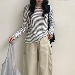 Striped Lettuce Edge Crew Neck Long-Sleeve Tee