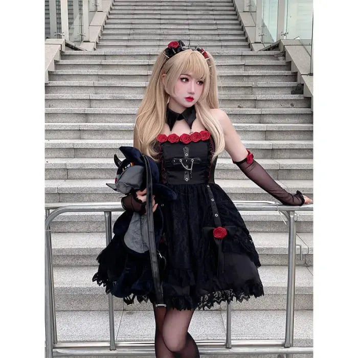Belle robe noire de style Rossy Black Misa Misa ON807
