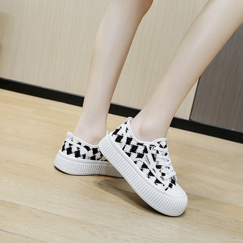 Cute Black White Candy Diamond Sneakers ON871 MK Kawaii Store