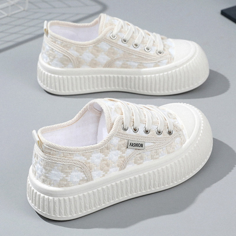 Cute Black White Candy Diamond Sneakers ON871 MK Kawaii Store