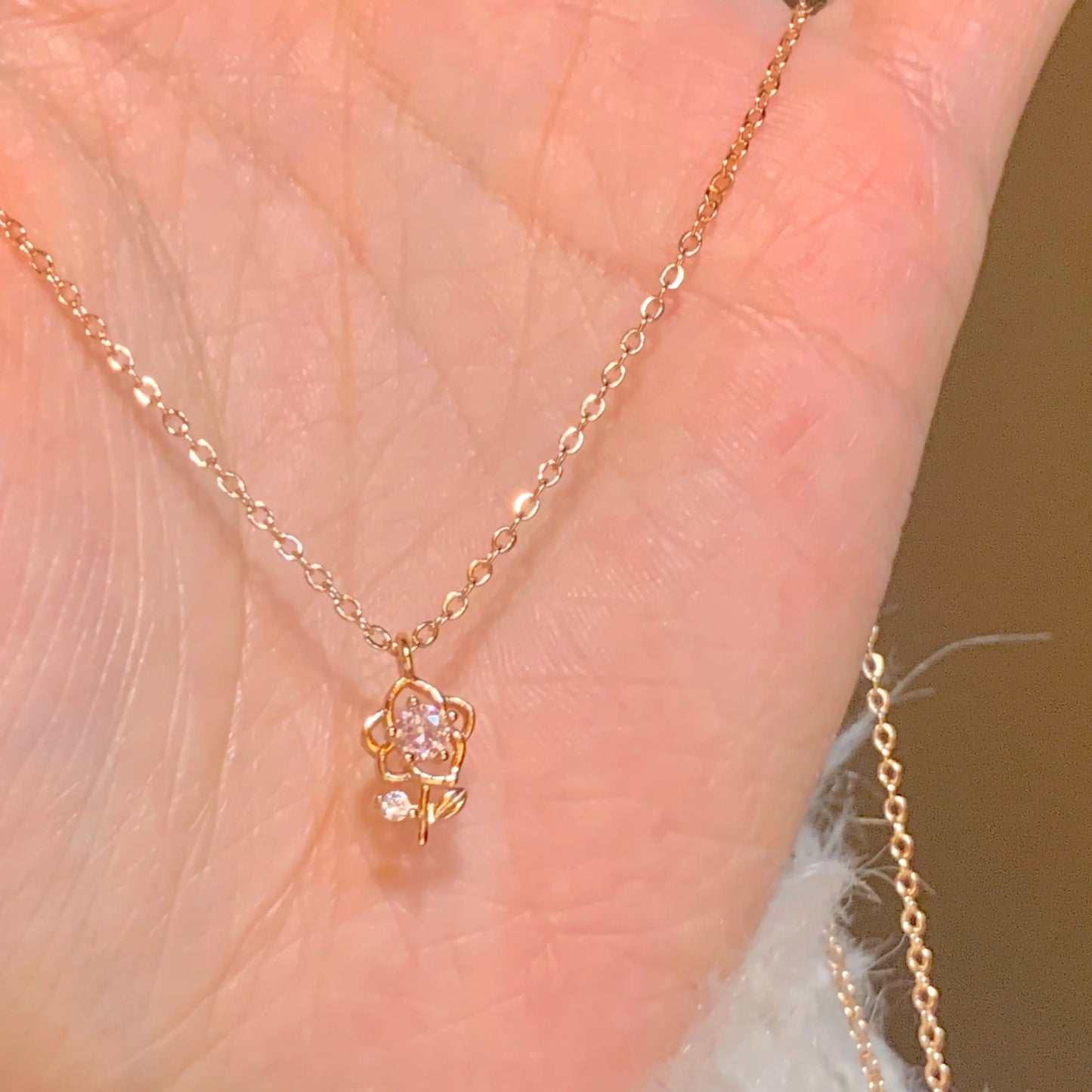 Collier de fleurs de printemps (SOP) LIN17