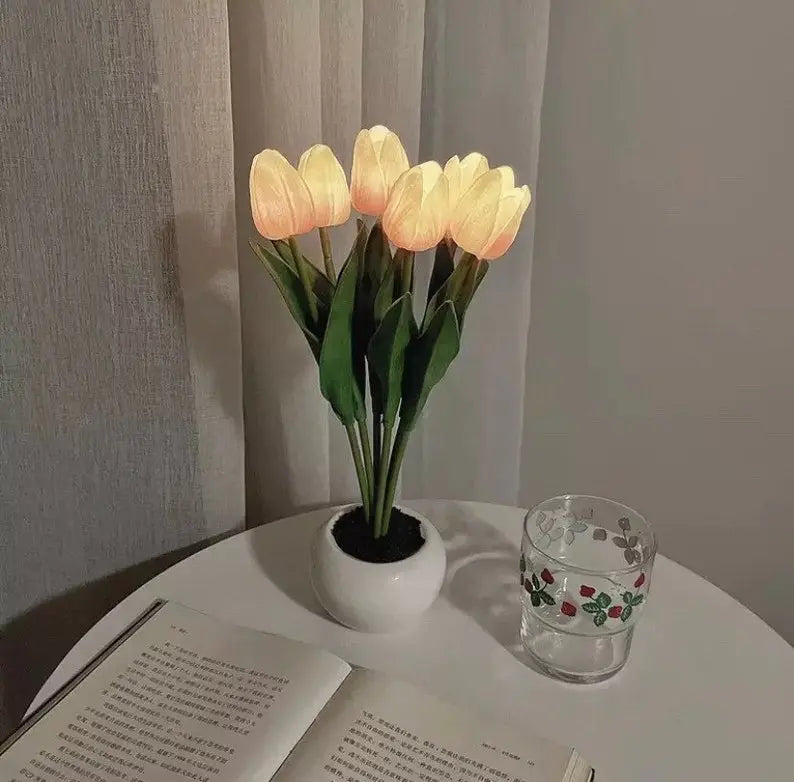 Tulip Lamp Night Light 6 PCS LED - Moon