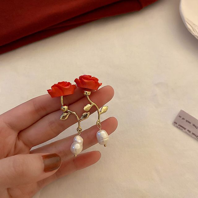 Petal Faux designs) (various Alloy Earring Pearl /