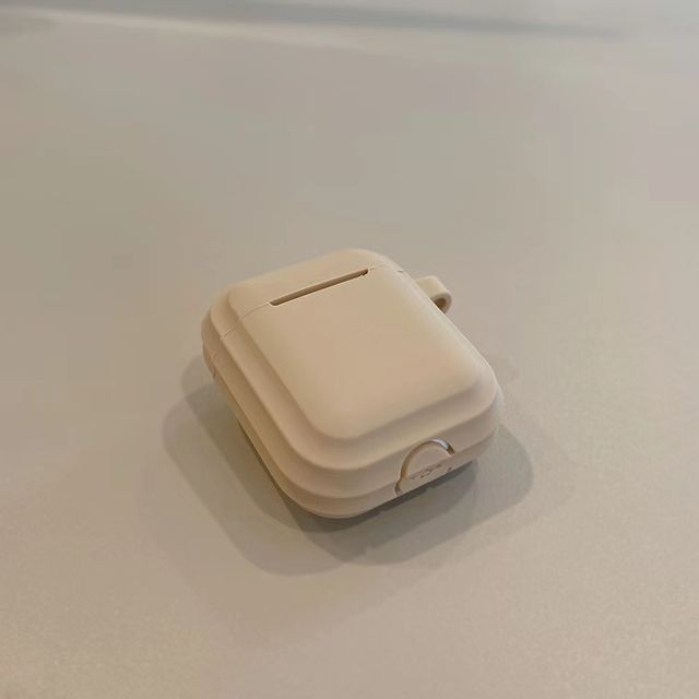 Pro Earphone AirPods Case / Plain Skin
