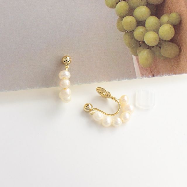 Clip-On Pearl Drop / Earring Faux