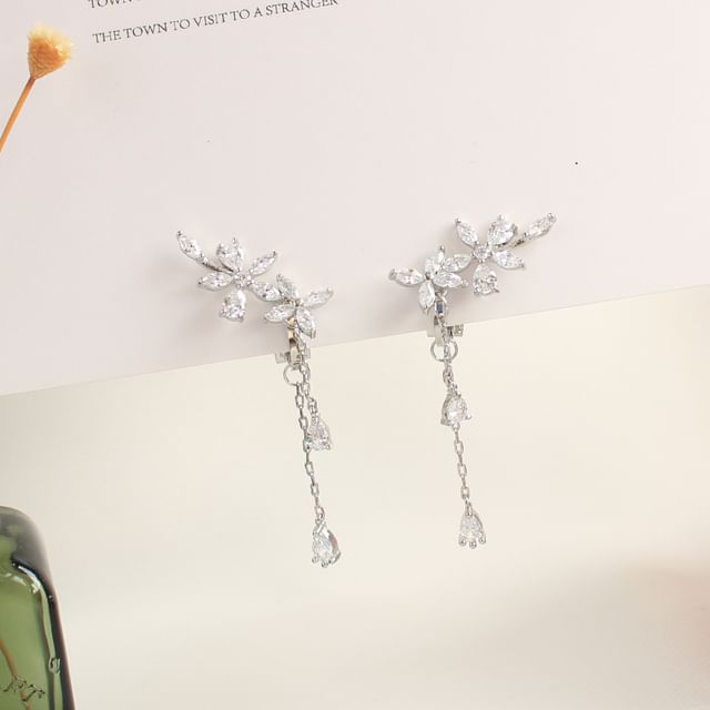 Floral Clip-On Rhinestone Earrings Stud /