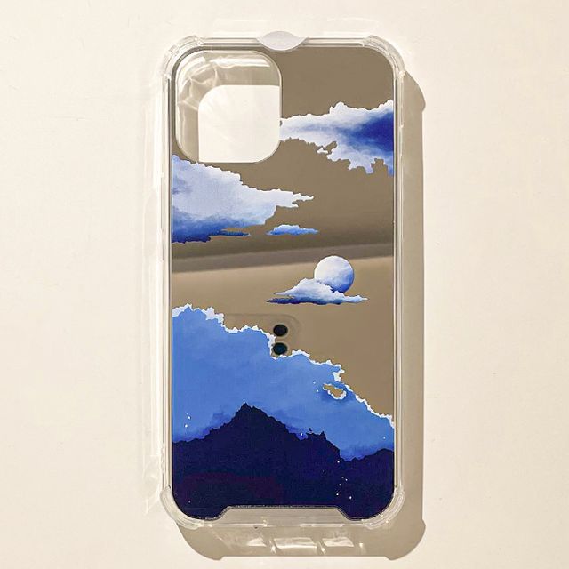 Mirrored Case Scenery Phone
