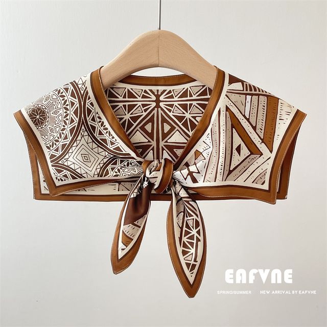 Decorative Print Collar