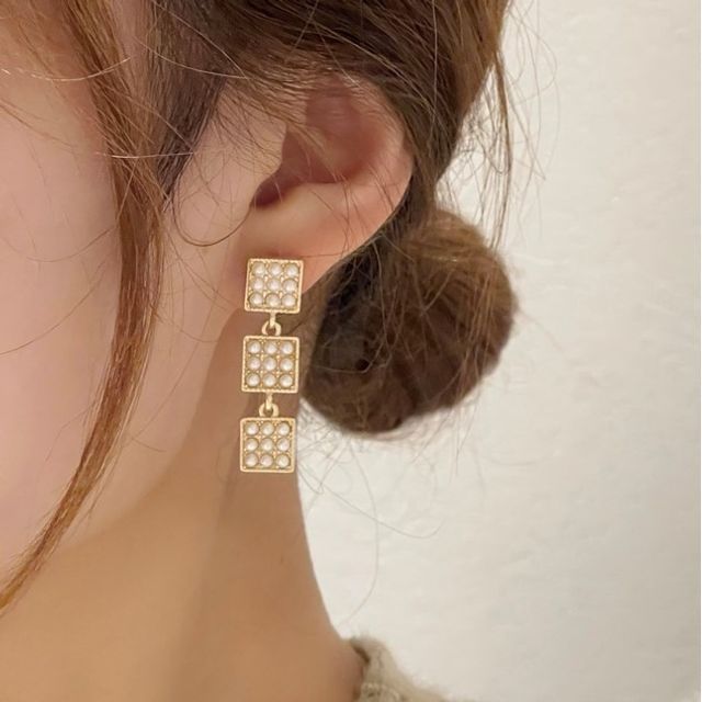 Pearl Alloy Faux Dangle Earring Square