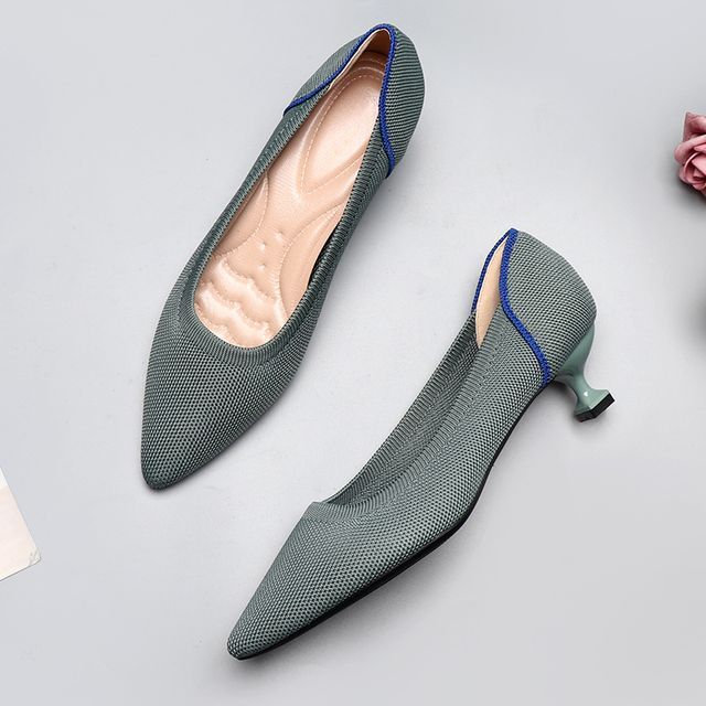Kitten Pointy-Toe Knit Heel Pumps