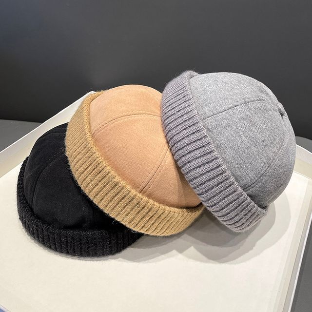 Docker Hat Plain