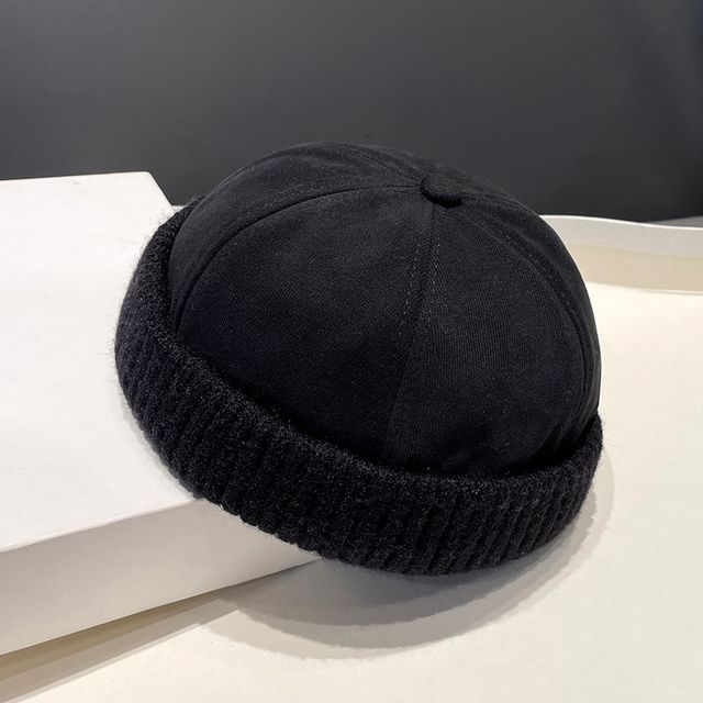 Docker Hat Plain