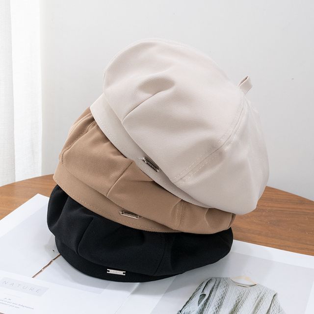 Tag Plain Metal Beret