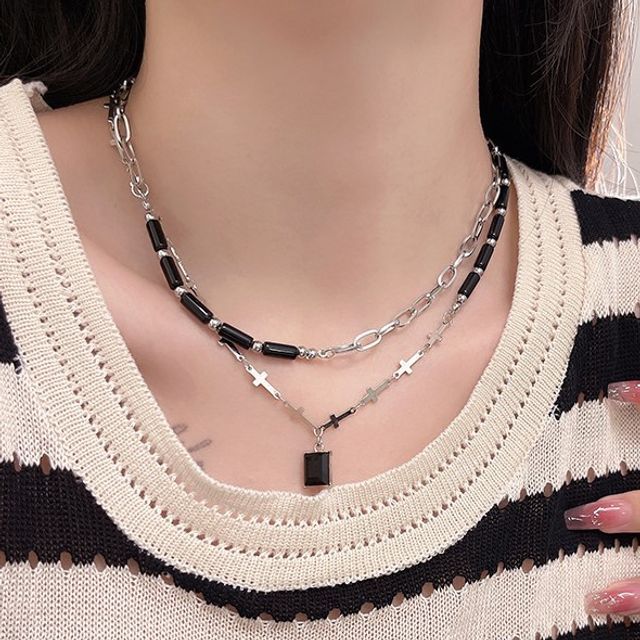 Layered Rhinestone Necklace Crisscross