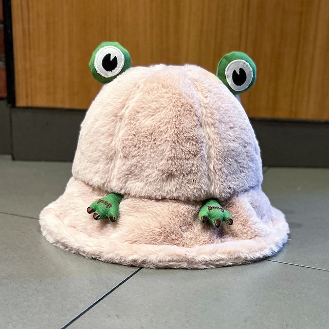 Frog Bucket Chenille Hat
