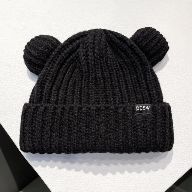 Bear Beanie Knit Ear
