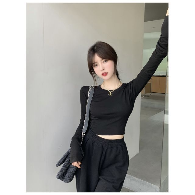 Plain Slim Round Crop Tee Long-Sleeve Neck Fit